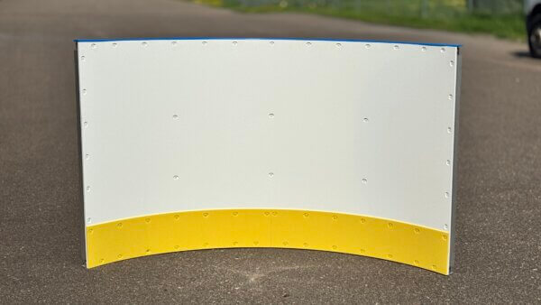D1 42" Tall 4ft Radius Corner
