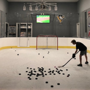 Garage Synthetic Ice Rink - Mesa, AZ